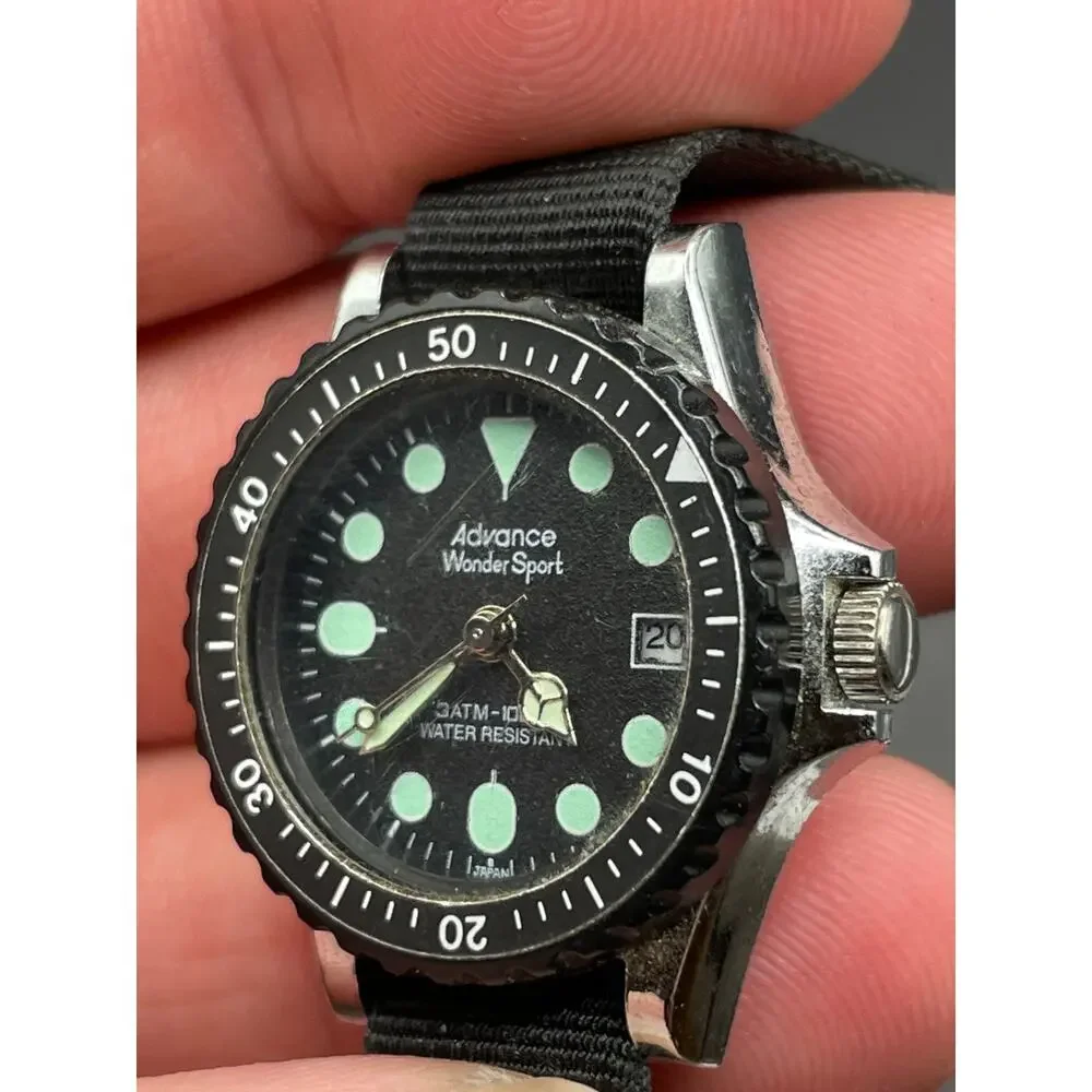 Advance Wonder Sport Analog 3ATM WR Diver's Watch Black Dial Nato Band 25.8mm